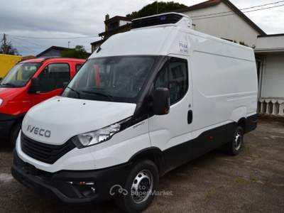 Iveco Daily 35S14V 2.3 Furgone CON FRIGO ATP P.CONSEGNA Bianco usata COMACCHIO