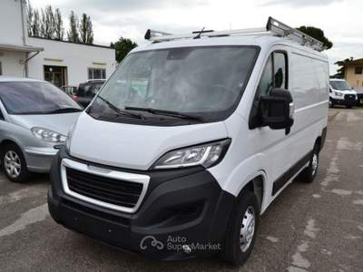 Peugeot Boxer 330 2.2 BlueHDi 120CV S&S Furgone Bianco usata COMACCHIO