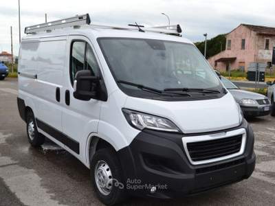 Peugeot Boxer 330 2.2 BlueHDi 120CV S&S Furgone Bianco usata COMACCHIO