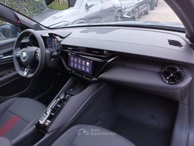 Alfa Romeo Junior 1200 HYBRID TI 145CV EDCT6 PACK TECHNO MATRIX Grigio usata Roma
