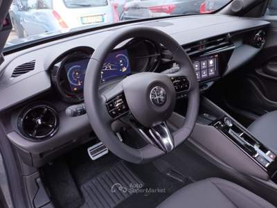 Alfa Romeo Junior 1200 HYBRID TI 145CV EDCT6 PACK TECHNO MATRIX Grigio usata Roma