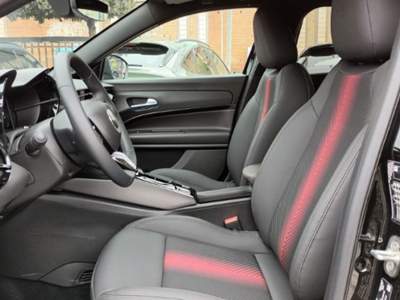 Alfa Romeo Junior 1200 HYBRID TI 145CV EDCT6 PACK TECHNO MATRIX Nero usata Roma