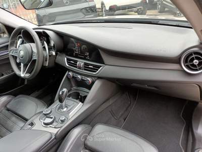 Alfa Romeo Giulia 2200 TD VELOCE 210CV AT8 Q4 PELLE F1 NAV ITALIA Grigio usata Roma