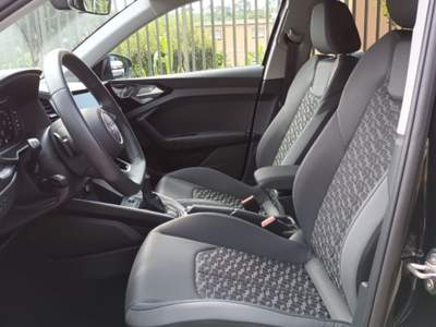 Audi A1 SPB 30 TFSI BLACKLINE PACKLUCI PREZZO SENZA VINCOL Nero usata Roma