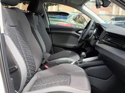 Audi A1 SPB 30 TFSI BLACKLINE PACKLUCI PREZZO SENZA VINCOL Bianco usata Roma