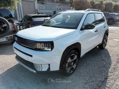 Fiat Grande Panda 1200 HYBRID LA PRIMA 110CV AUT NAV CARPLAY CAM"17 Bianco usata Roma
