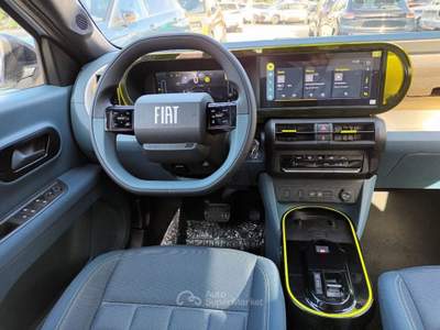 Fiat Grande Panda 1200 HYBRID LA PRIMA 110CV AUT NAV CARPLAY CAM"17 Bianco usata Roma