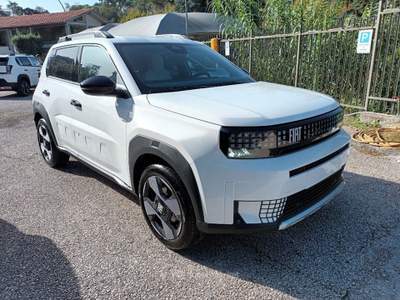 Fiat Grande Panda 1200 HYBRID LA PRIMA 110CV AUT NAV CARPLAY CAM"17 Bianco usata Roma