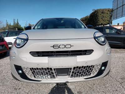 Fiat 600 1200 MHEV LA PRIMA DCT 110 CV NAV CAM"18 ITALIA Beige usata Roma