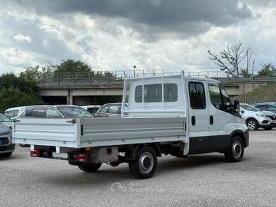 Iveco Daily 35S16 7 POSTI DOPPIA CABINA CASSONE FISSO Bianco usata San Salvatore Telesino