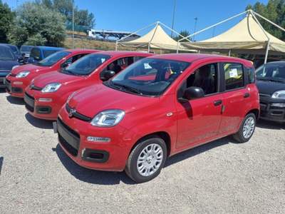 Fiat Panda 1000 HYBRID 70 CV PDC ITALIA Rosso usata Roma