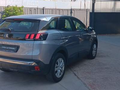 Peugeot 3008 CHILOMETRI CERTIFICATI CARFAX Grigio usata Modugno