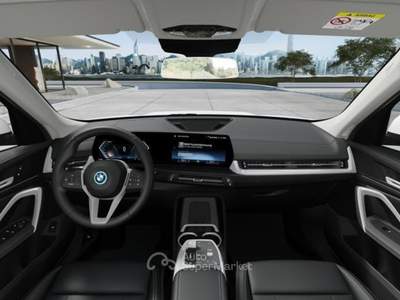 BMW iX1 20 Pure Edition eDrive Bianco usata Padova