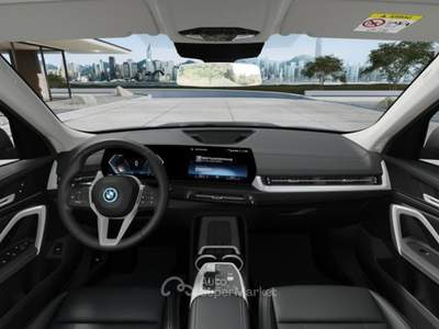 BMW iX1 20 Pure Edition eDrive Argento usata Padova