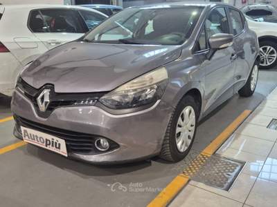 Renault Clio 1.5 dCi 8V 75CV 5 porte Live Grigio usata Milano