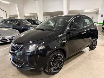 Lancia Ypsilon 1.0firefly HYBRID GOLD#UNICOPROPRIETARIO#AZIENDALE Nero usata Civitavecchia
