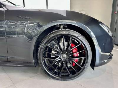 Maserati Ghibli 3.0 V6 Modena S Q4 430cv auto, NERISSIMO PACK Nero usata Venaria Reale