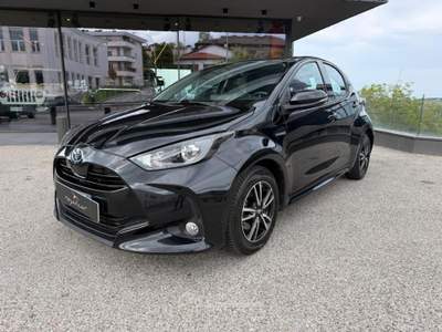 Toyota Yaris 1.5 Hybrid 5 porte Business Nero usata BORGO MAGGIORE SAN MARINO