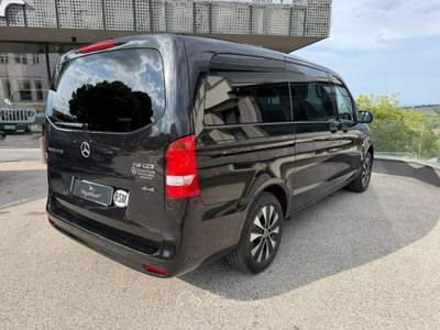 Mercedes-Benz Vito 2.0 119 CDI 4x4 PC-SL Tourer Base Long 8 posti Nero usata BORGO MAGGIORE SAN MARINO