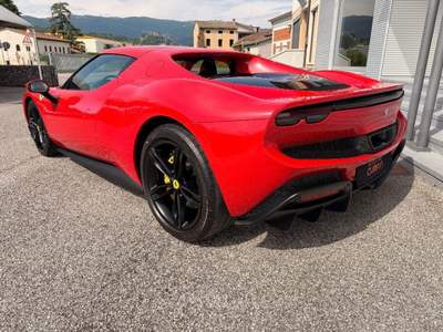 Ferrari 296 296 GTB Rosso usata Marostica