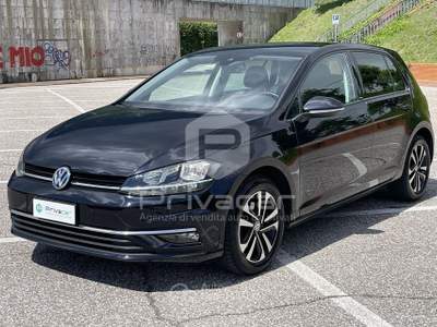 Volkswagen Golf VOLKSWAGEN Golf 1.6 TDI 115 CV 5p. Executive BlueMotion Technology Nero usata Trento