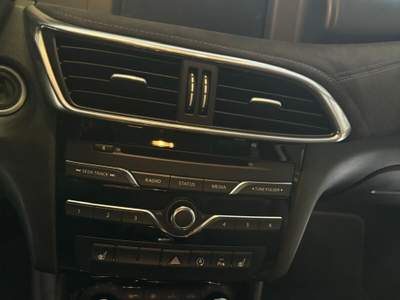 Infiniti Q30 Premium Tech Nero usata Torino