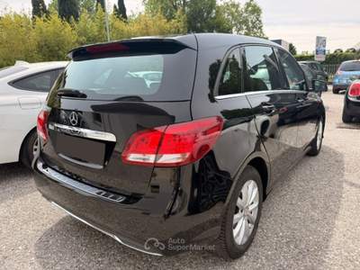 Mercedes-Benz Classe B d Business Nero usata CALCINATO