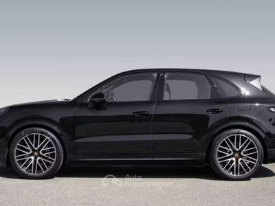 Porsche Cayenne 3.0 e-hybrid tiptronic Nero usata Cervignano del Friuli