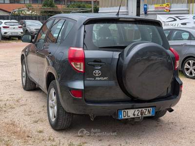 Toyota RAV4 buono stato di conservazione, funzionante Grigio usata Deruta