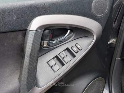 Toyota RAV4 buono stato di conservazione, funzionante Grigio usata Deruta