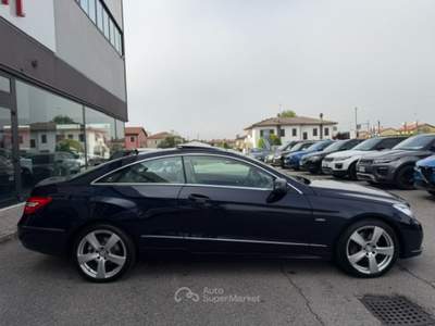 Mercedes-Benz Classe E CDI Coupé BlueEFFICIENCY Avantgarde Blu/Azzurro usata Santa Maria di Sala