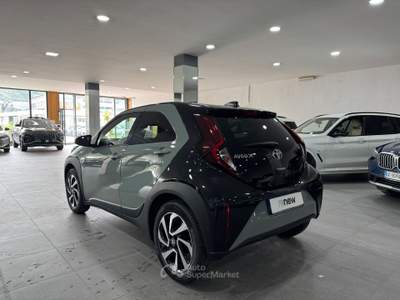Toyota Aygo Aygo-X 1.0 Trend 72cv KM0 Varie Colorazioni Blu/Azzurro usata Pozzuoli