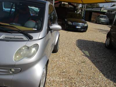Smart ForTwo auto ben tenuta in generale. Argento usata Santa Marinella