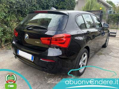 BMW Serie 1 118i i 5p. Advantage Nero usata Corbetta