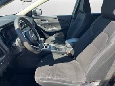 Nissan Qashqai Qashqai MHEV 140 CV Visia Nero usata Montecatini-Terme