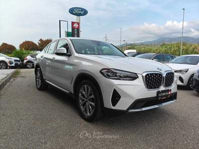 BMW X4 X4 xDrive20d 48V Bianco usata RENDE