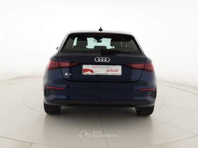 Audi A3 Sportback 40TFSIe 204CV S tronic Business Blu/Azzurro usata Verona
