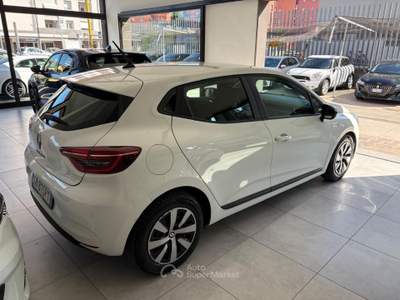 Renault Clio Clio 1.0 tce Equilibre Gpl 100cv Bianco usata Cento