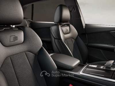 Audi Q8 3.0 tdi mhev S line edition quattro 286cv tiptronic Argento usata Cento