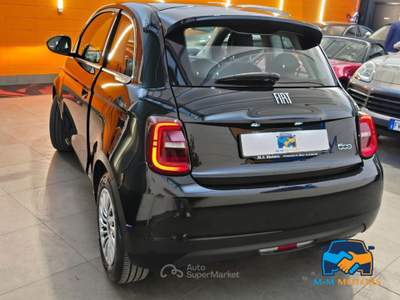 Fiat 500e 
             Nero usata Curno