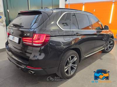 BMW X5 xdrive25d Luxury 218cv auto 7 POSTI Nero usata Curno