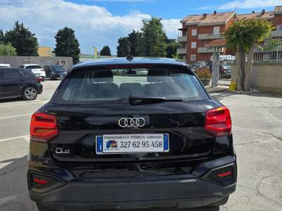 Audi Q2 30 2.0 tdi Business Advanced s-tronic Nero usata Civitanova Marche