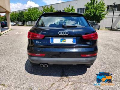 Audi Q3 2.0 tdi Business 120cv Nero usata Porto Mantovano