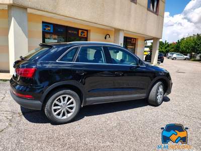 Audi Q3 2.0 tdi Business 120cv Nero usata Porto Mantovano