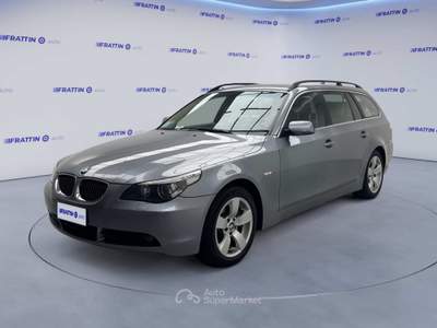 BMW Serie 5 530xd 530xd Cat Touring Futura Argento usata Cassola
