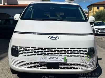 Hyundai Staria 
                                                                                                                                                                     Bianco usata Campi Bisenzio