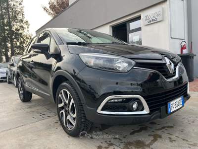 Renault Captur Captur dCi 8V 90 CV S&S Energy Zen Nero usata Mesagne