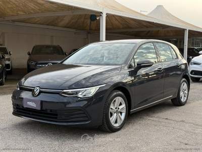 Volkswagen Golf Golf 2.0 TDI SCR DSG Life Grigio usata San Michele Salentino