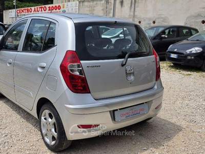 Hyundai i10 1.1 12V BlueDrive GPL Style Argento usata Napoli