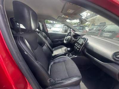Renault Clio TCe 12V 90CV GPL 5p. Moschino Int. Lilla usata ANGRI